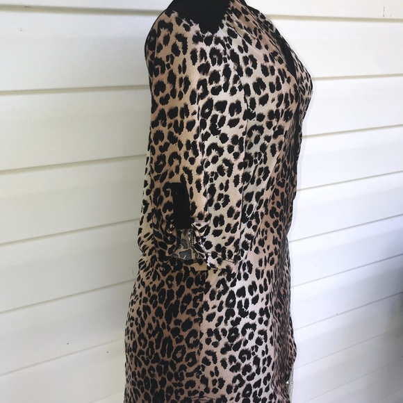 Leopard print top small - Picture 2 of 3